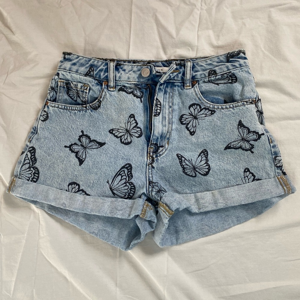 Pacsun butterfly shorts, size 27